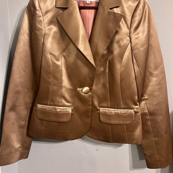 Trina Turk brand blazer size 6 - Picture 3 of 4